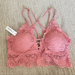 Rose Strappy Lace Bralette NWT
